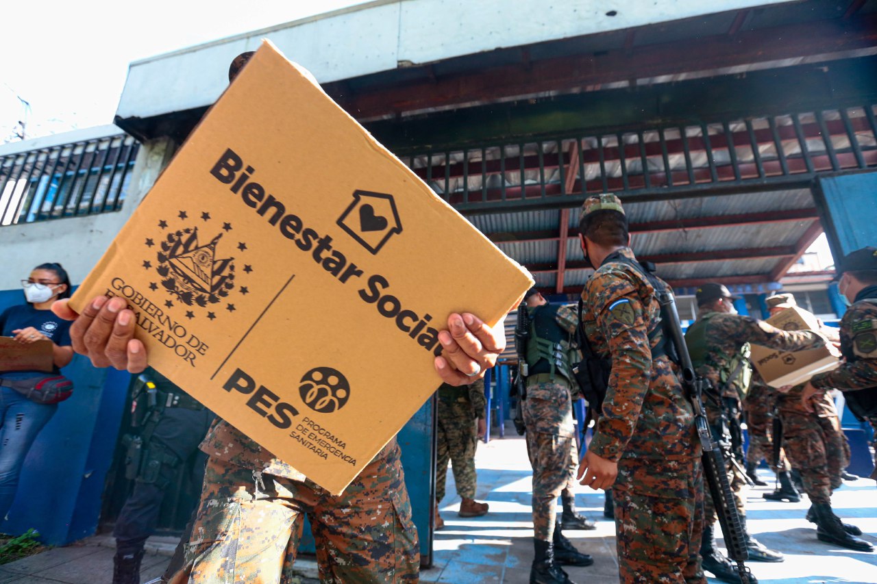 ETESAL y FAES inician distribución de paquetes alimentarios en San Salvador etesal-y-faes-inician-distribucion-de-paquetes-alimentarios-en-san-salvador